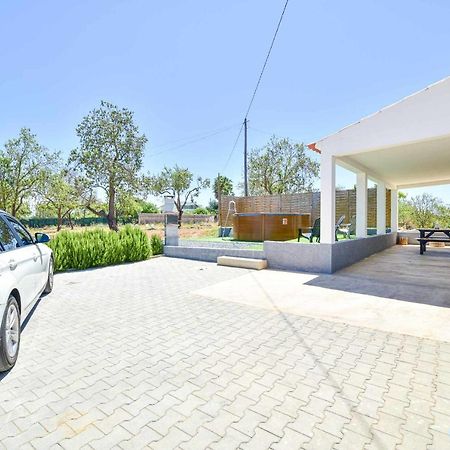 Vila Titeresa By Mtphomes อัลบูเฟรา ภายนอก รูปภาพ